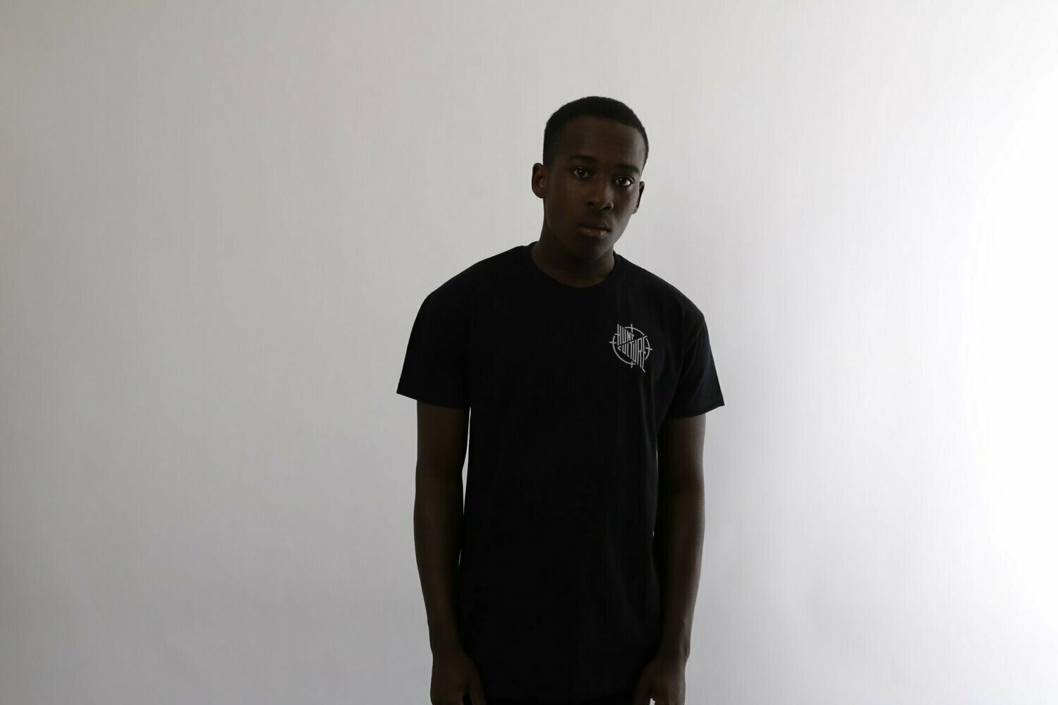 Simple Logo Tee BLACK/REFLECTOR