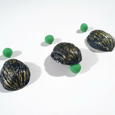 Nueces y guisantes