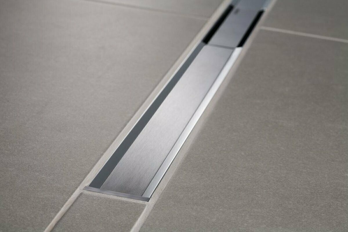 Set de finition Geberit CleanLine20 - Métal électropoli / Métal brossé - Longueur 30 - 90 cm