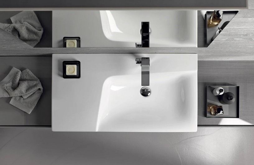 Plan-vasque Geberit Xeno² 90 cm avec espace de rangement à gauche