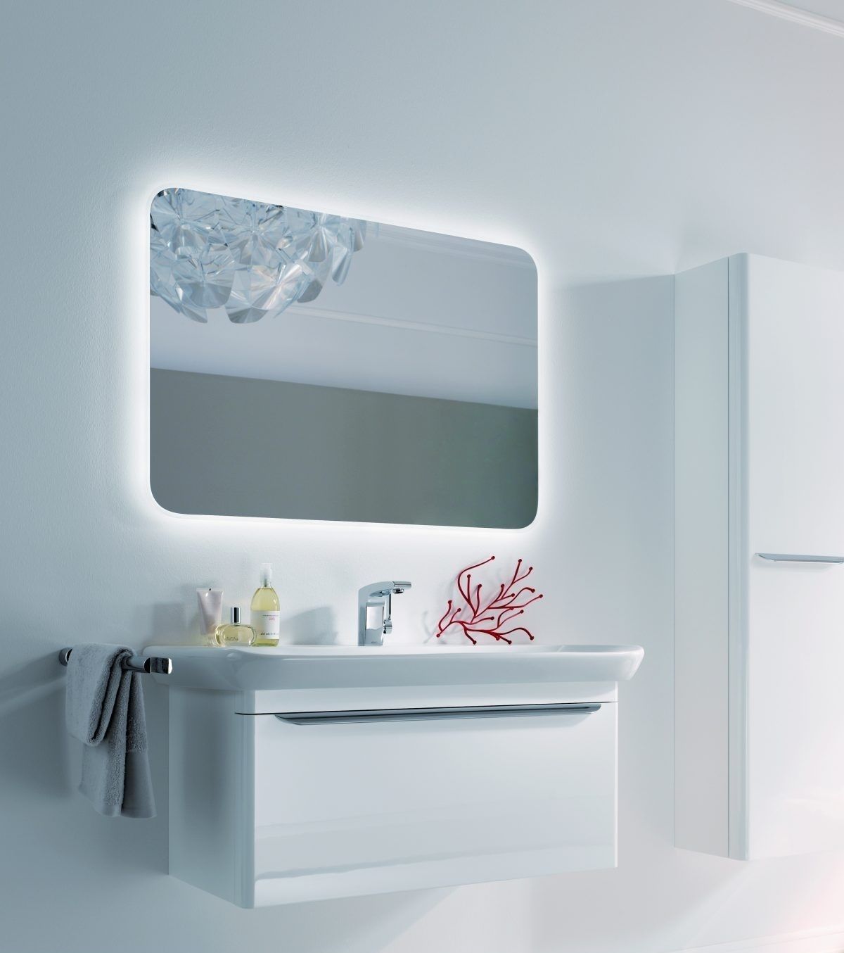 Miroir lumineux Geberit myDay 100 cm avec éclairage indirect