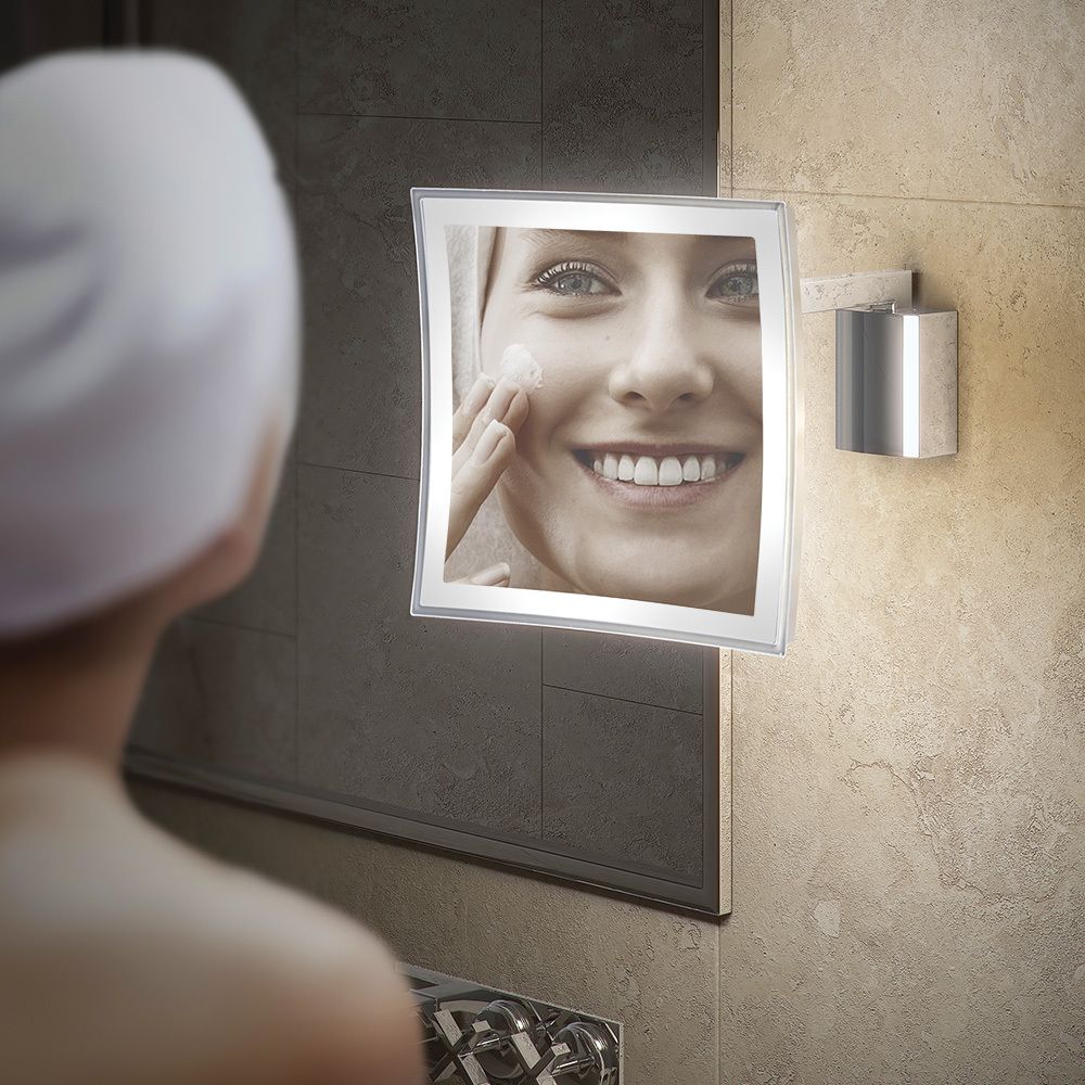 Miroir agrandissant Maldive carré 39 cm chromé avec éclairage LED