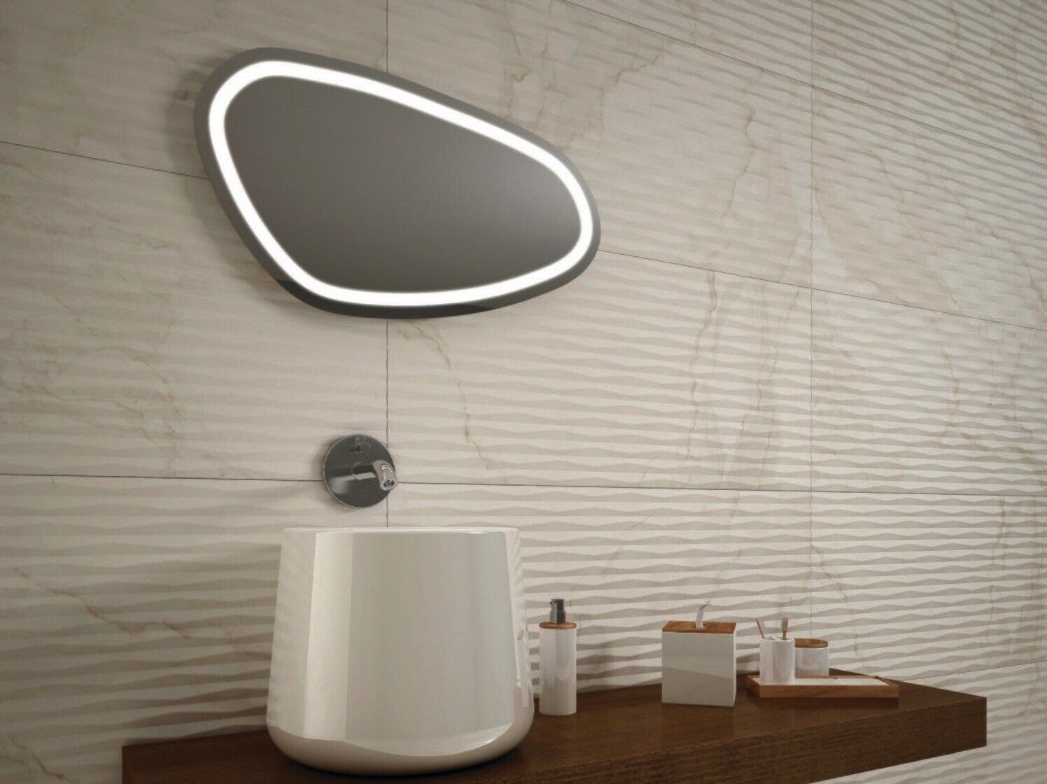 Miroir de salle de bains LED RBA série Luna  45 x 80 cm