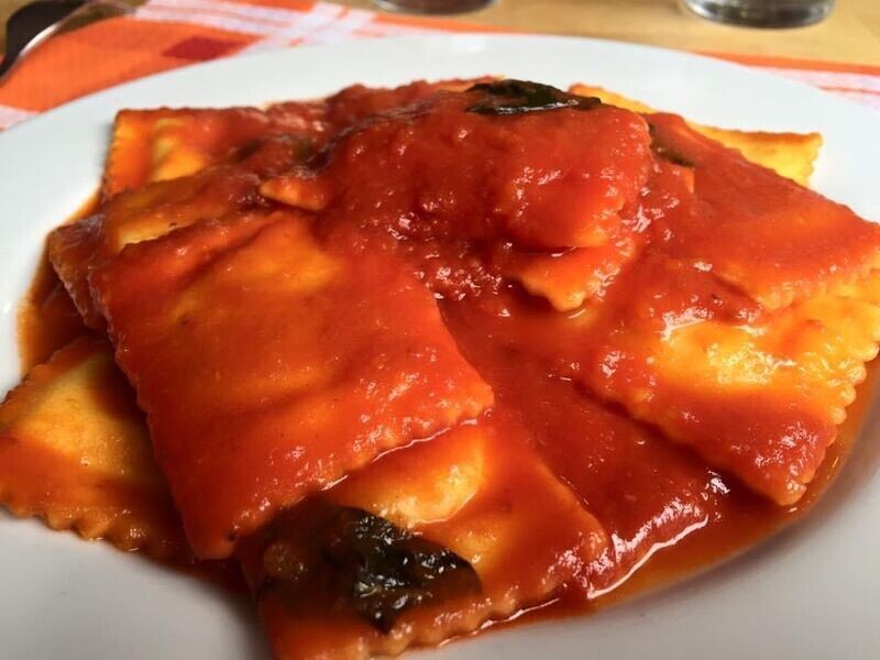 RAVIOLI al Pomodoro