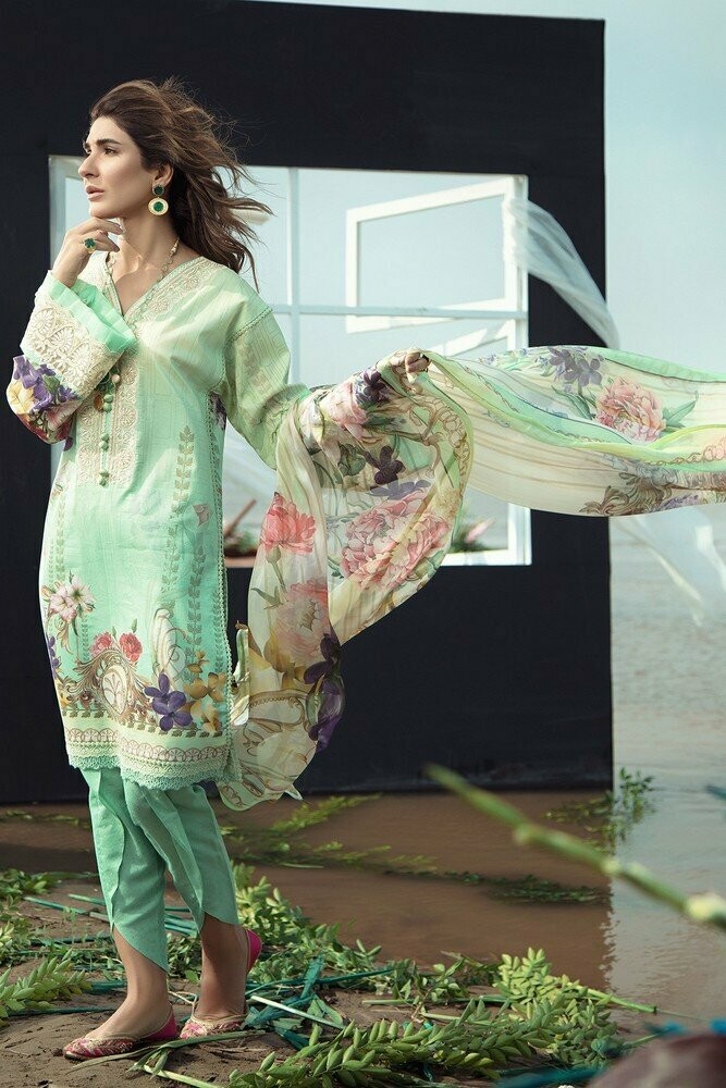 Crystal FIRDOUS Lawn with Chifoon Dupata Master Raplica