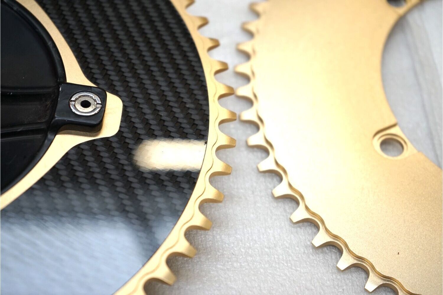 AeroCoach Aten aluminium/carbon track chainring