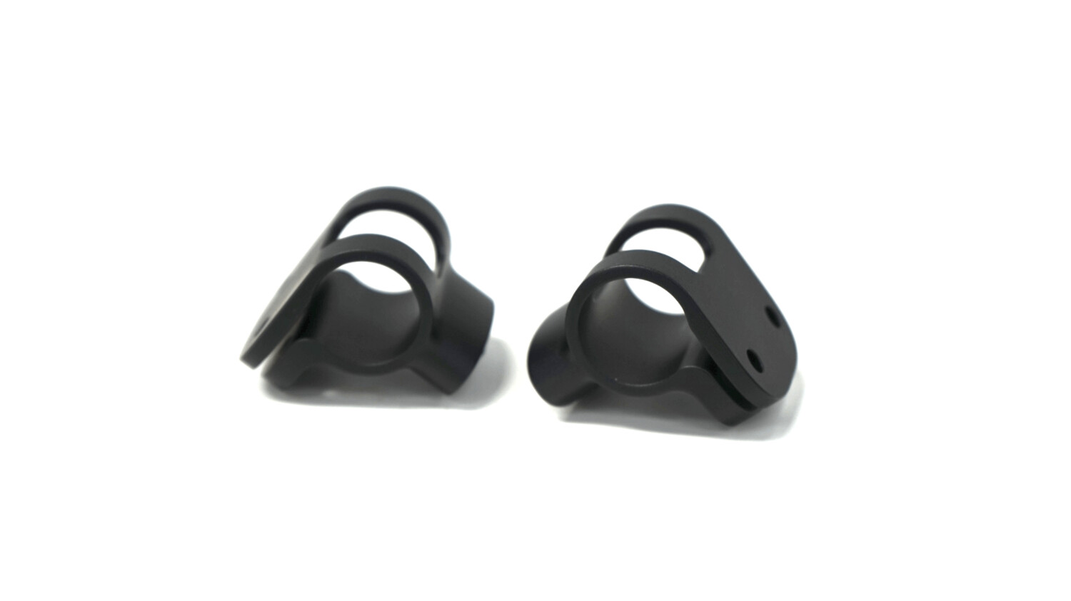 AeroCoach extension clamps for tilt block adapters