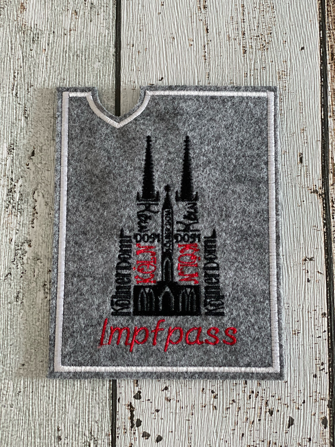 Impfpasshülle Kölner Dom Schrift