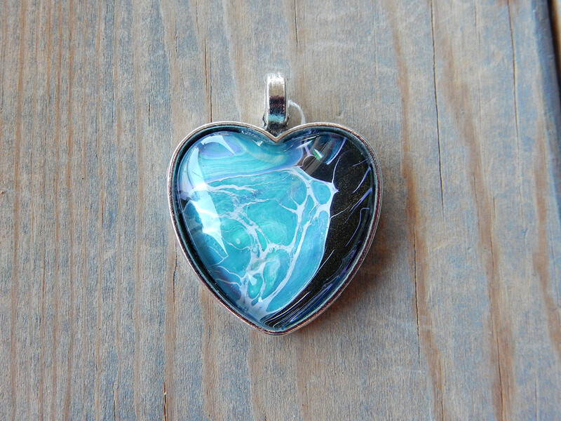 Blue Color Shift Metallic Heart