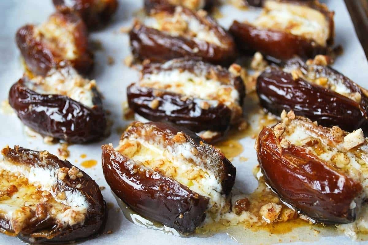 Stuffed Dates - 1/2 Doz