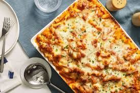 Baked Pasta w/ 8 Hands Sausage - 1/2 tray