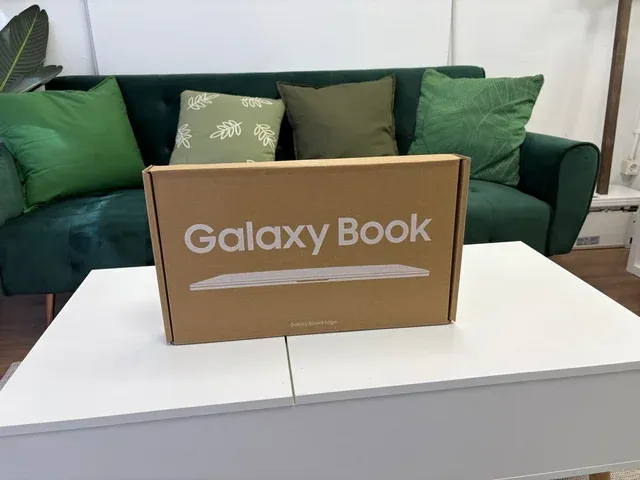 Portatil Samsung Galaxy Book 4 Edge 16Gb/256Gb