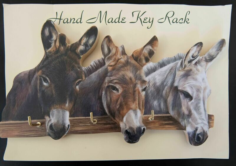 WOODEN KEY RACK (LARGE)