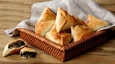 Spinach Wraps فطاير سبانغ (Pack) - Fekra Beytoutiyeh