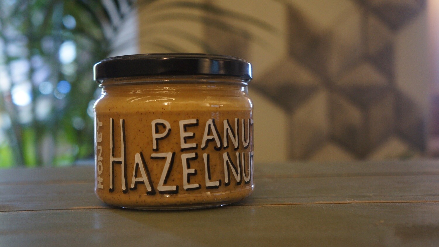 Peanut Butter Hazelnut Honey عسل البندق بزبدة الفول السوداني (Jar) - Celine Home Made Delights