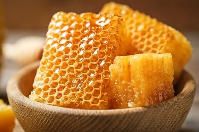 HoneyComb (Kg) - Made by Nature