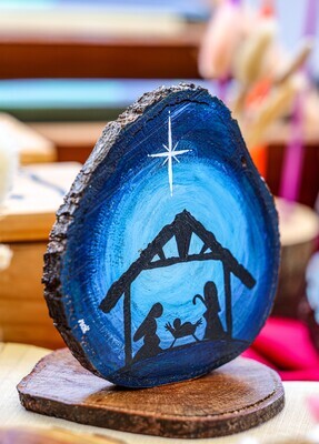 Handpainted Nativity Scene Trophy (Piece) - Naïvas