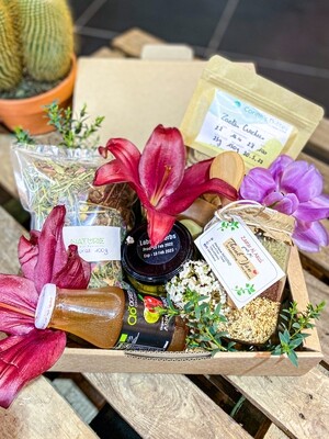 Package Mom #1 (Box) - Made by Nature