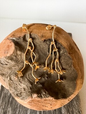 Gold Blossom & Vine Earring