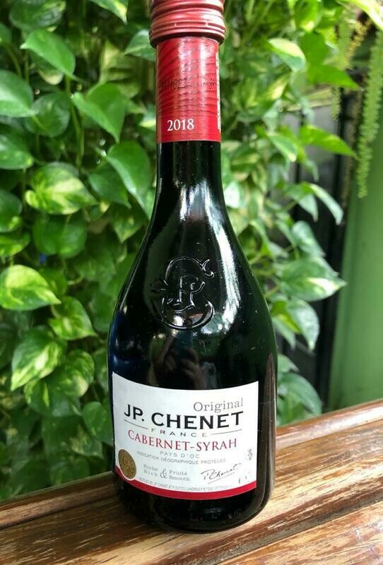 Espumantes y vinos 200ml.