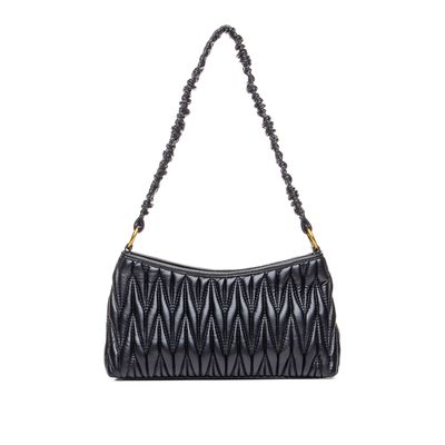 ДАМСКА ЧАНТА 515121 BLACK