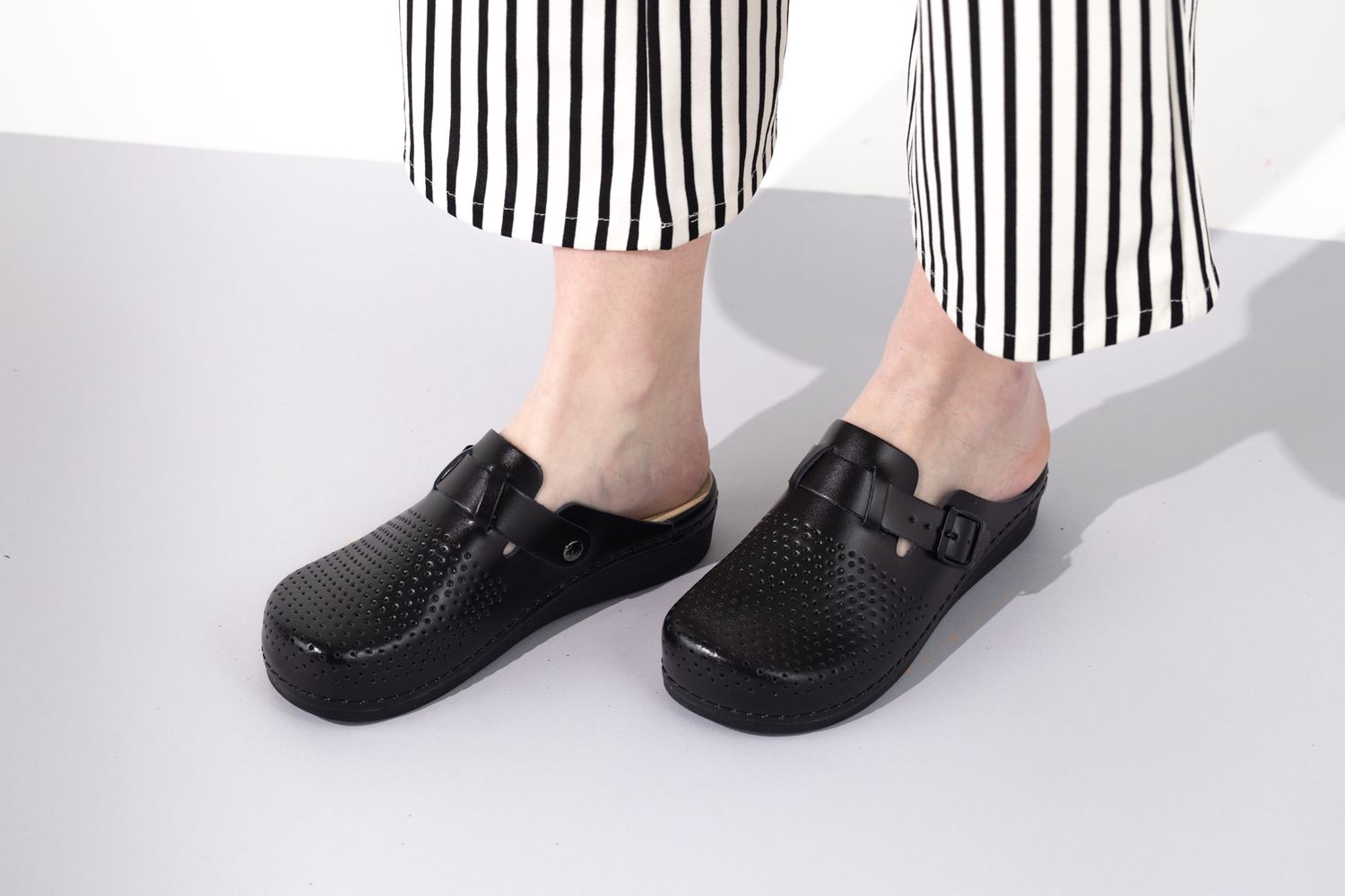 Женска Кломпа 5001 Black