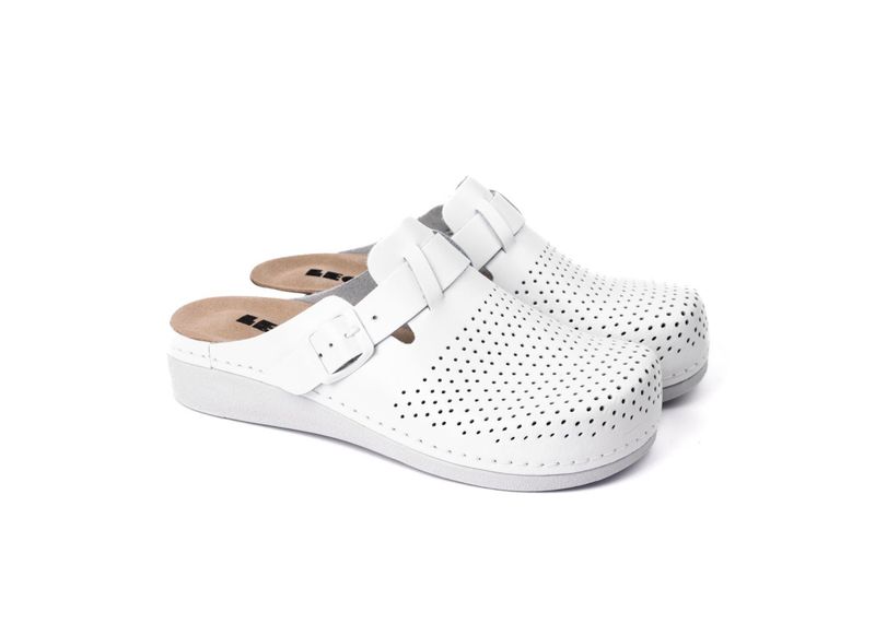 ЖЕНСКА КЛОМПА 5001 WHITE