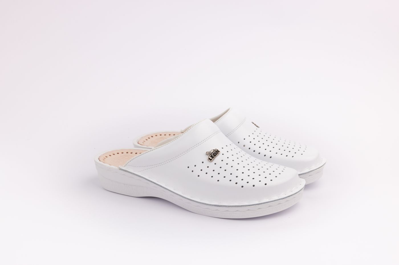 Женска Кломпа В200 White