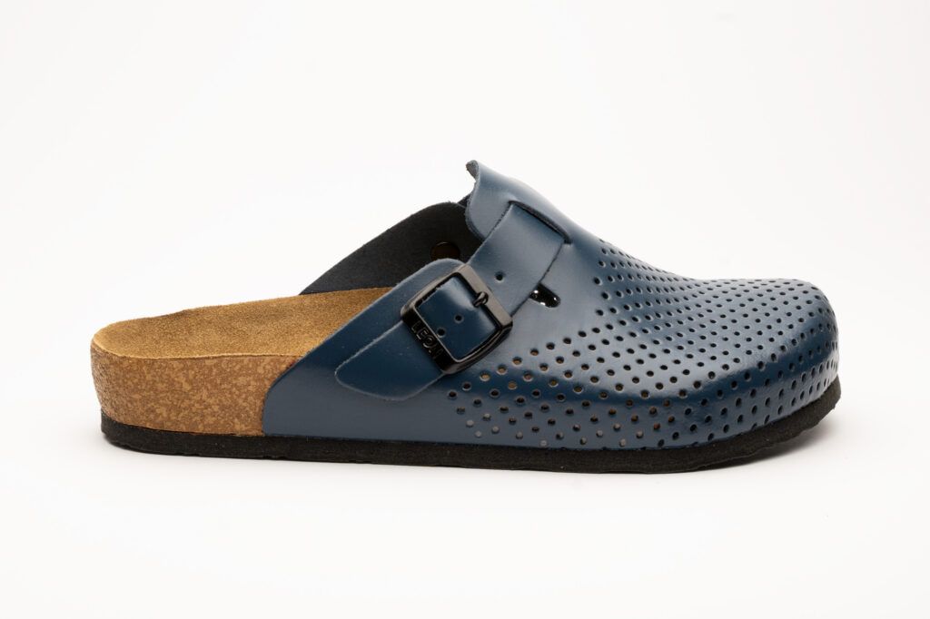Машка Кломпа 4700 Navy