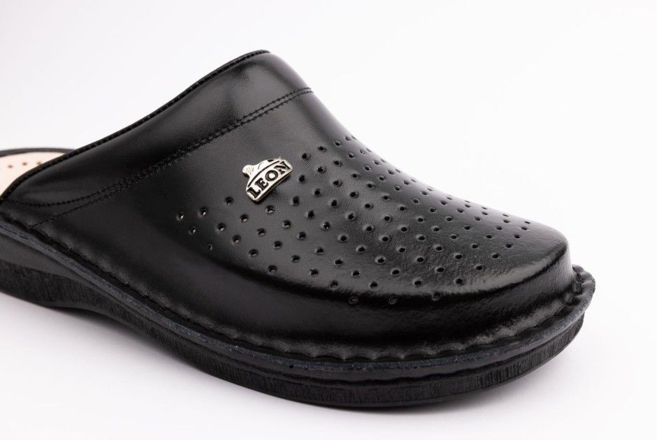 Женска Кломпа В200 Black