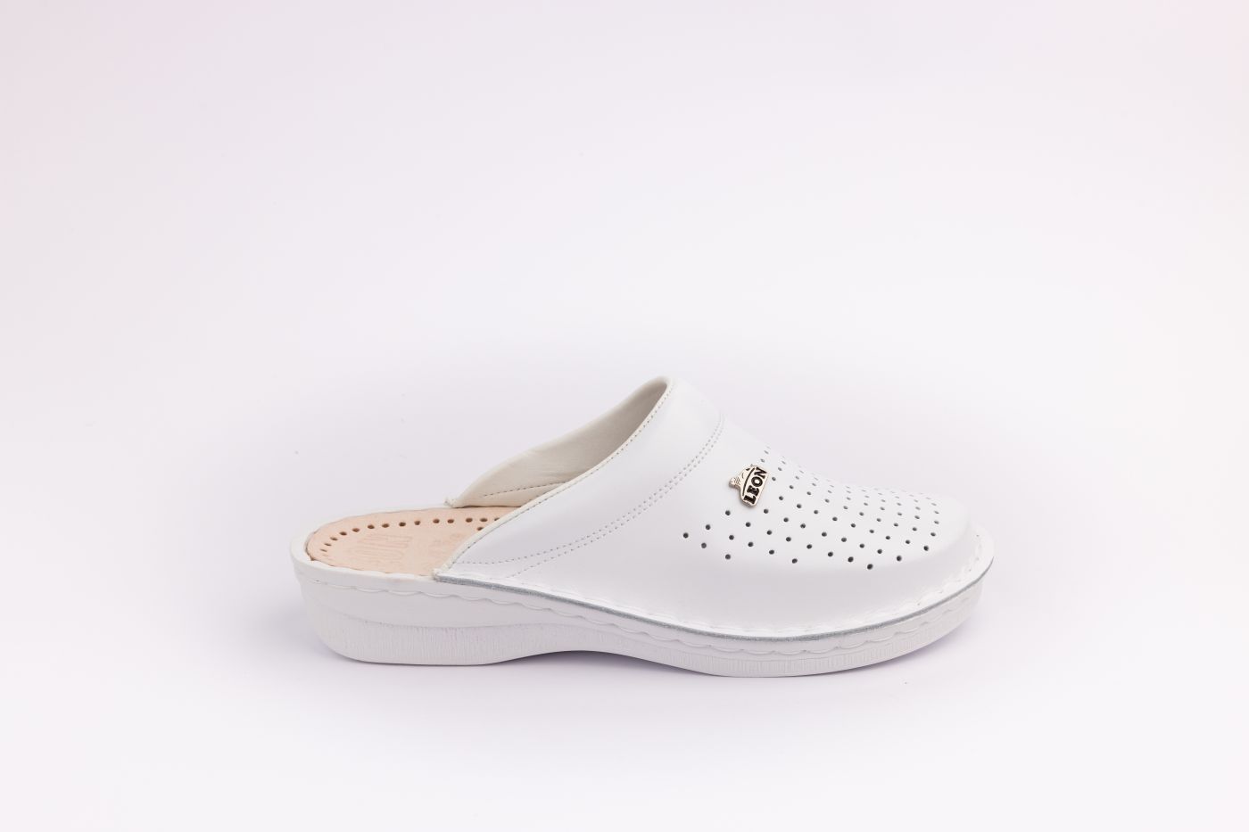 Машка Кломпа В200М White