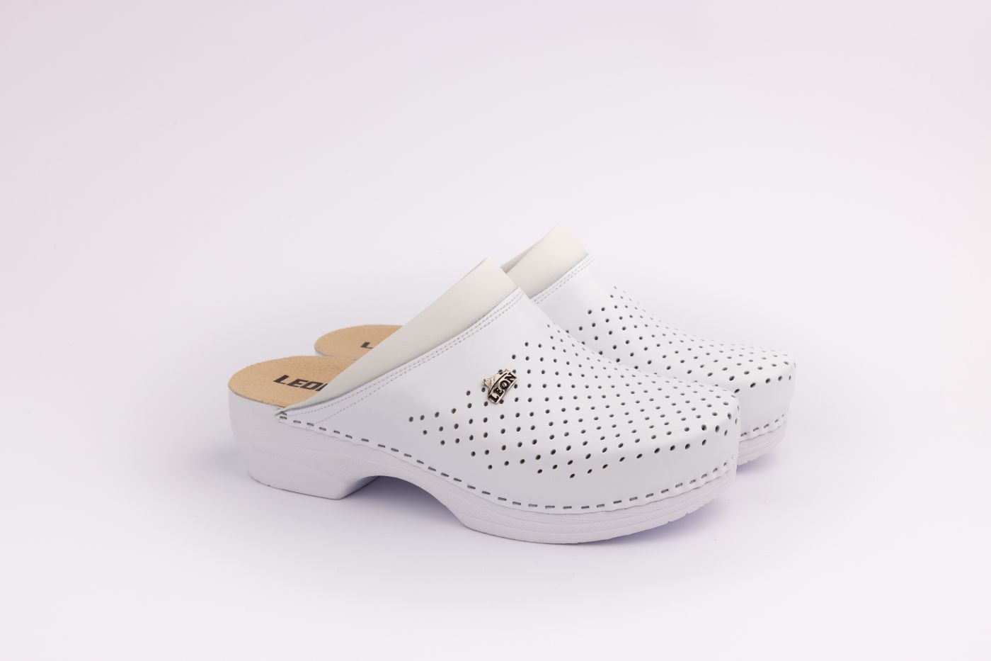 МАШКА КЛОМПА МЕД100 Бела