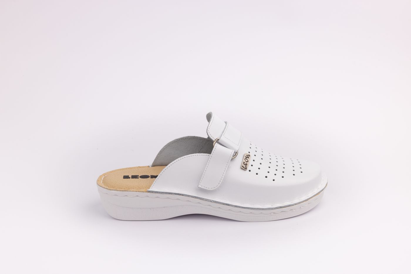 Машка Кломпа В230М Бела