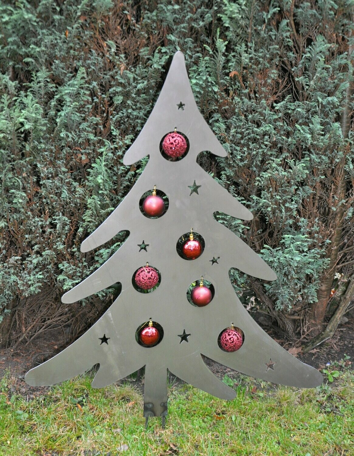 Weihnachtsbaum zum Dekorieren