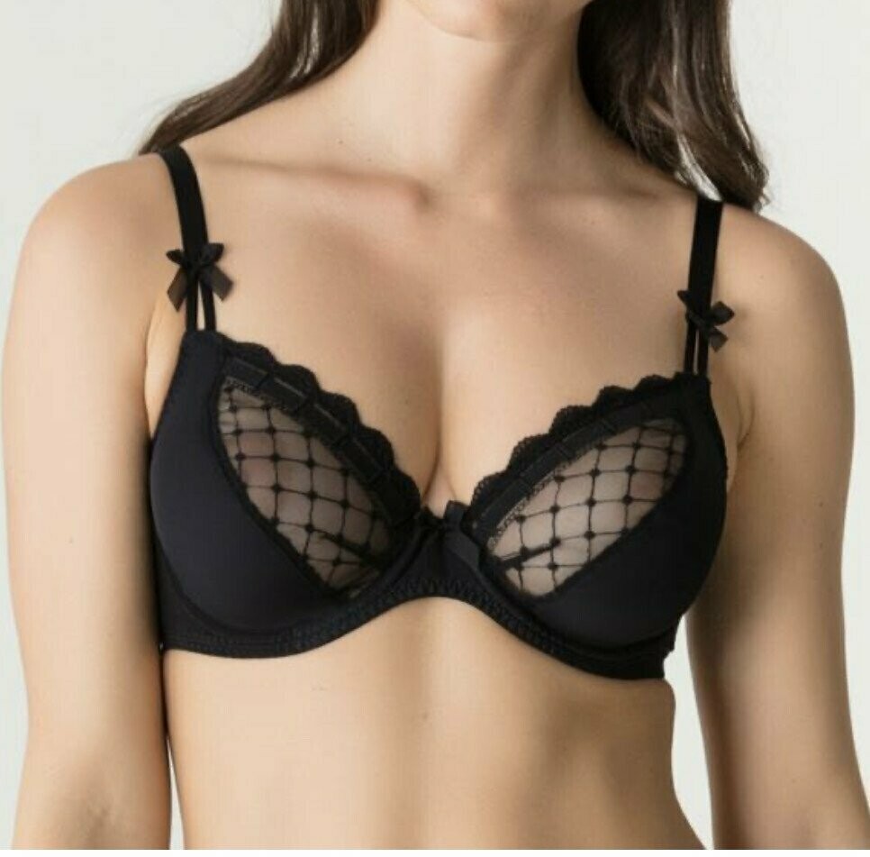 A la Folie deep plunge balconi