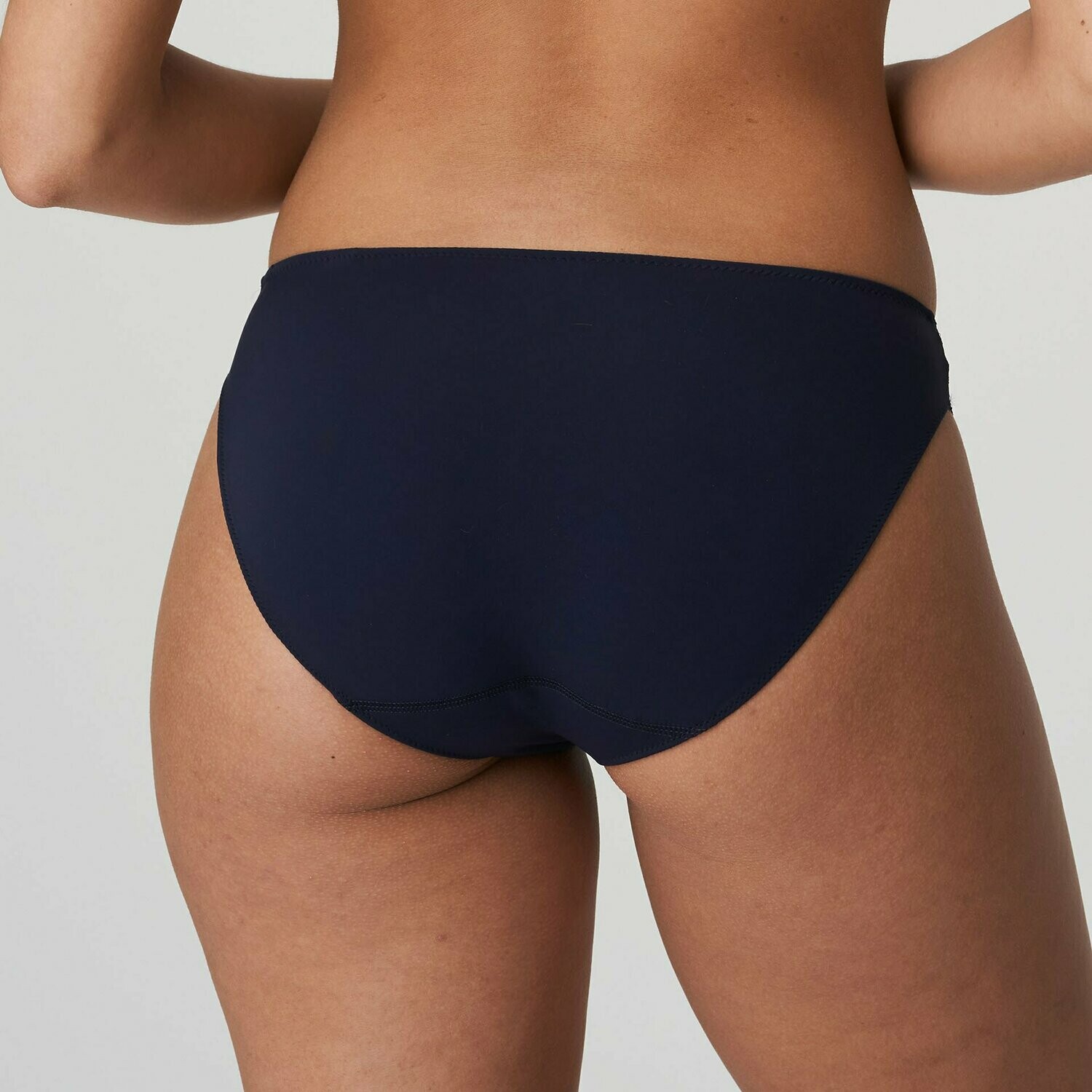 EAST END RIO BRIEFS