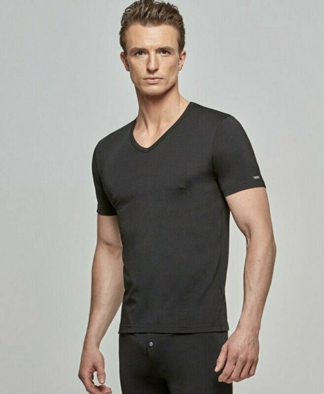 Camiseta cuello V thermo manga corta