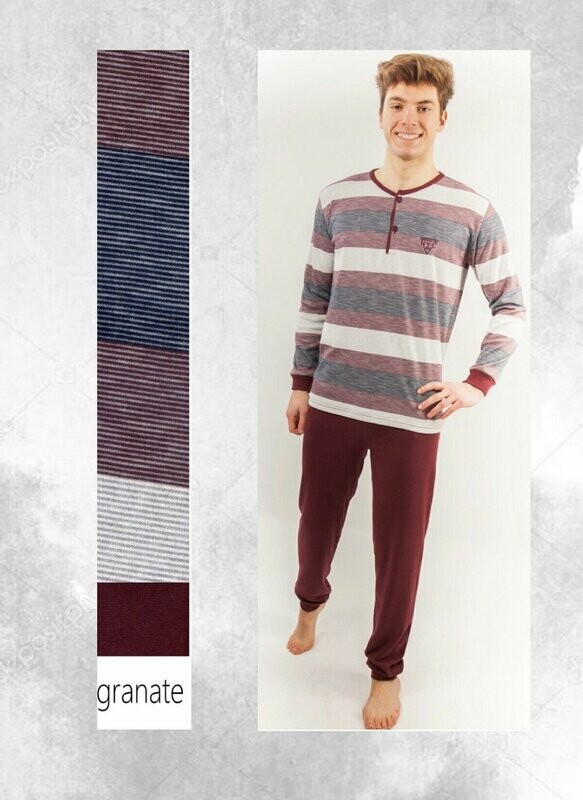 Pijama cuello redondo con tapeta , perchado