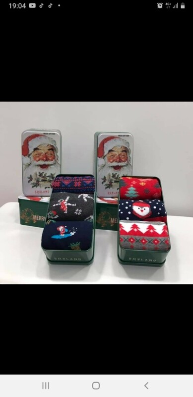 Caja de calcetines con musica de navidad
