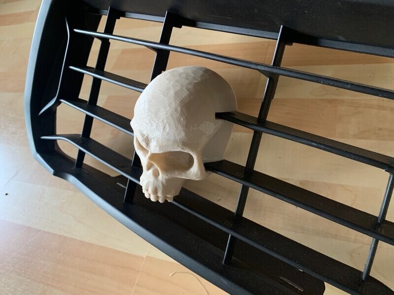 Kühlergrill-Figur-Skull
