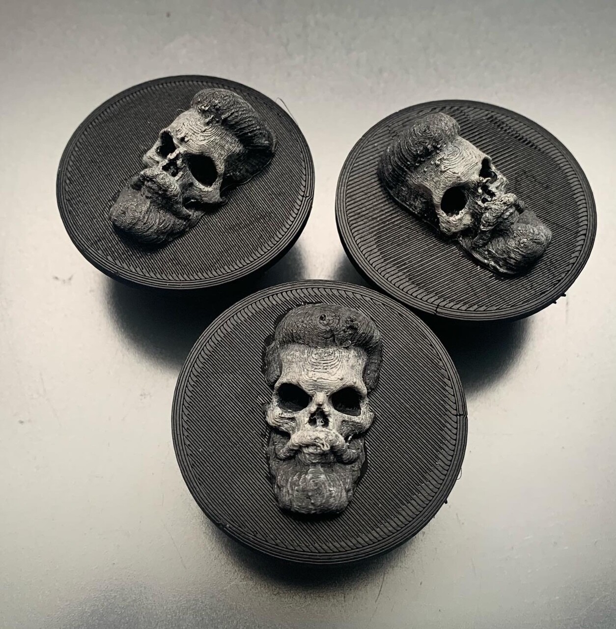 3D Radnaben-Kappen außen - BeardSkull