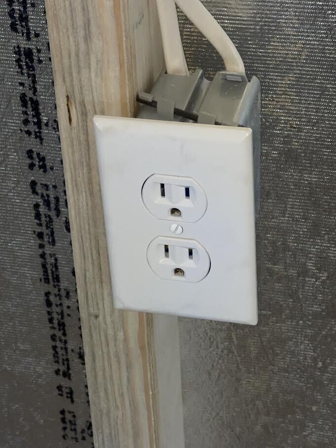 10X24 Estate Lofted Barn (20% OFF BASE - Carthage) 10X24 Estate Lofted Barn (20% OFF BASE - Carthage)