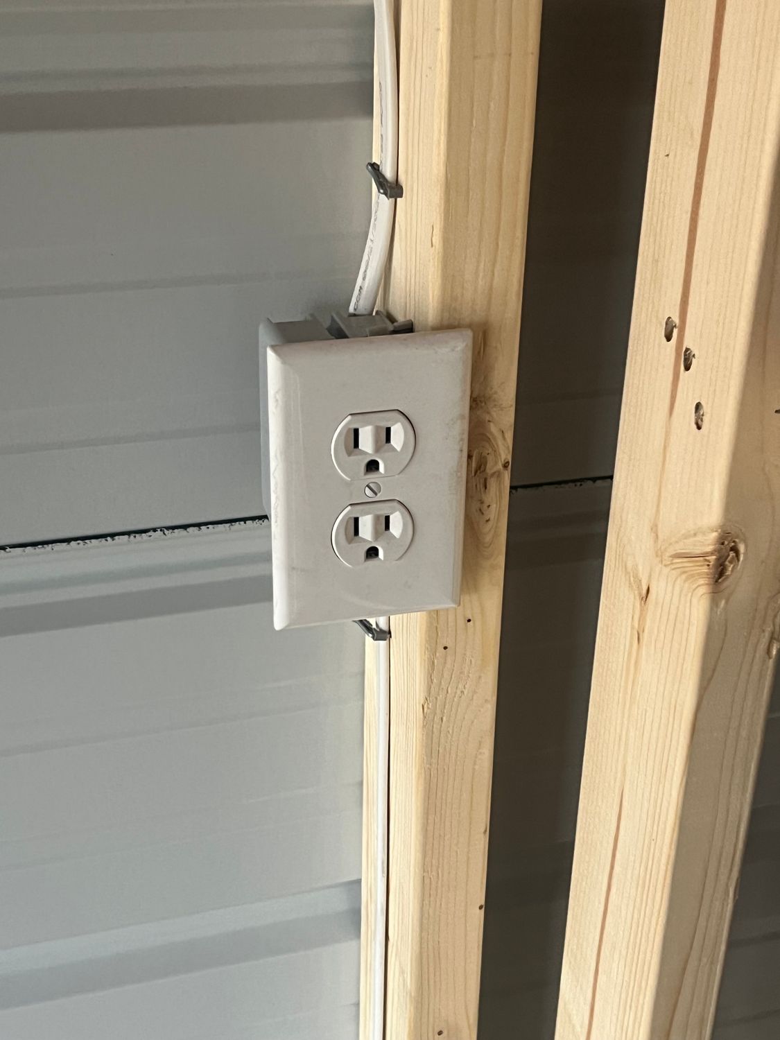 10x16 Metal Utility W/ Garage Door