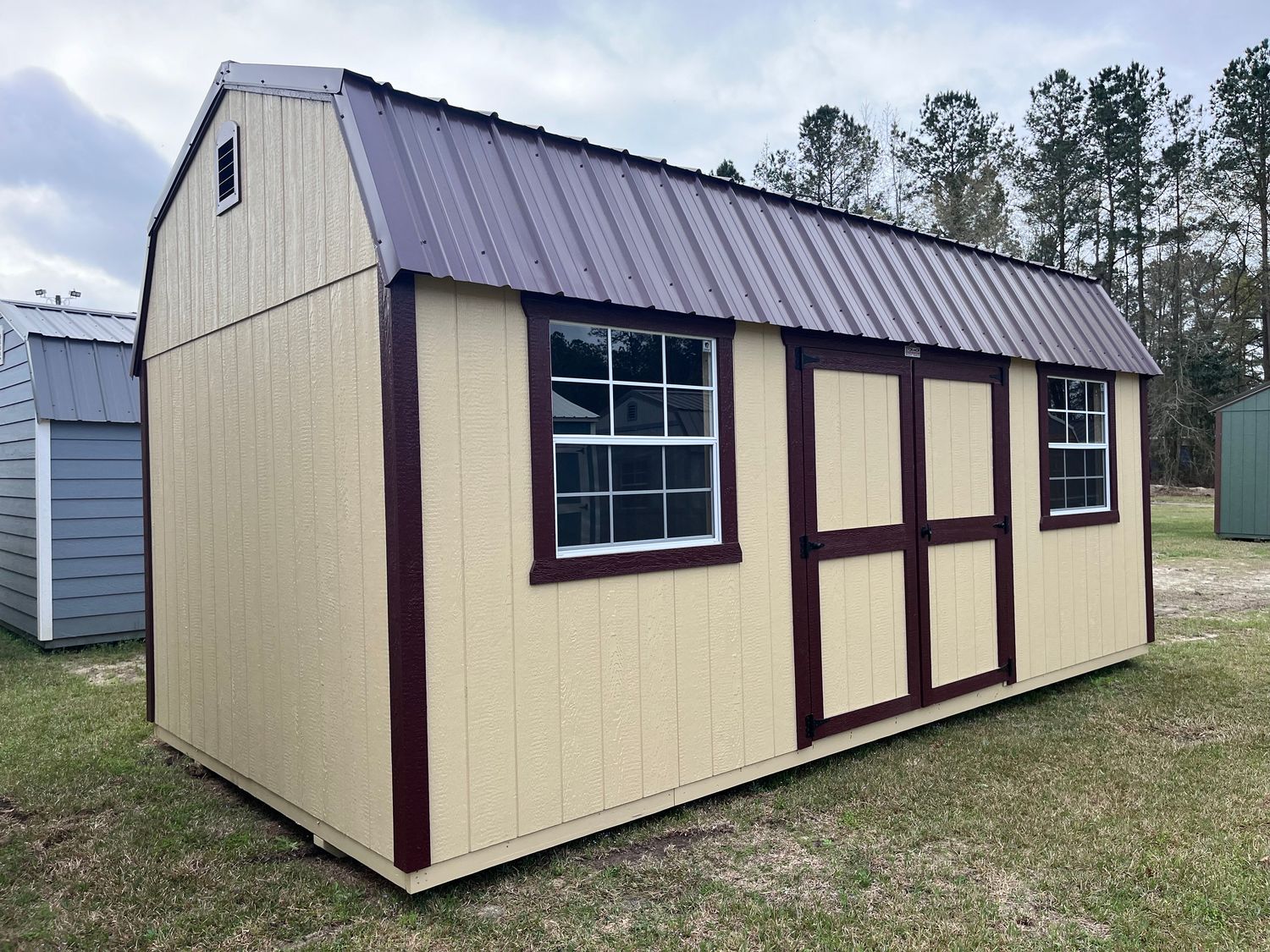 10 x 20 Side Lofted Barn