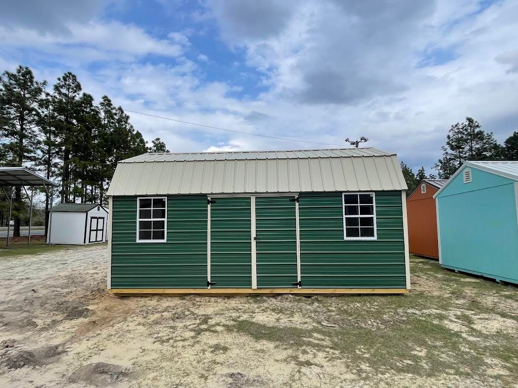 12x20 METAL SIDE LOFTED BARN