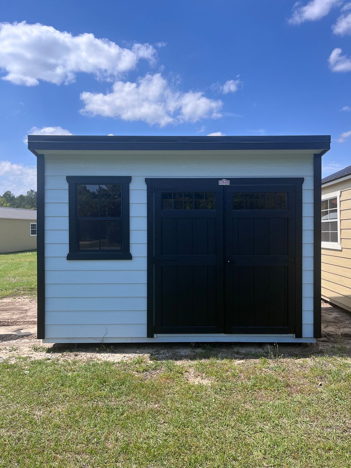 8 x 12 Studio Shed W/Lap Siding