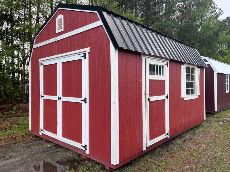 12 x 16 Side Lofted Barn (Repo Special)Laurinburg Location