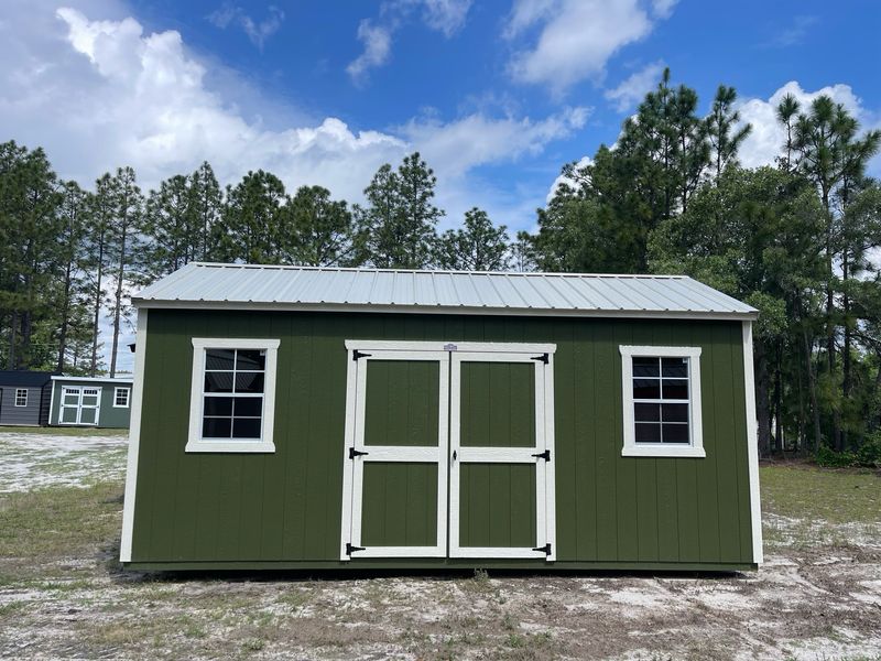 10x20 Side Utility