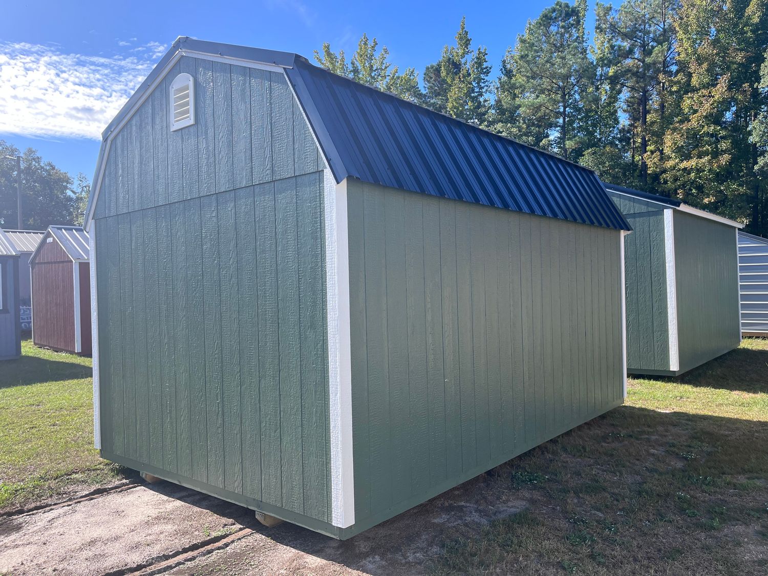 10 x 16 Side Lofted Barn