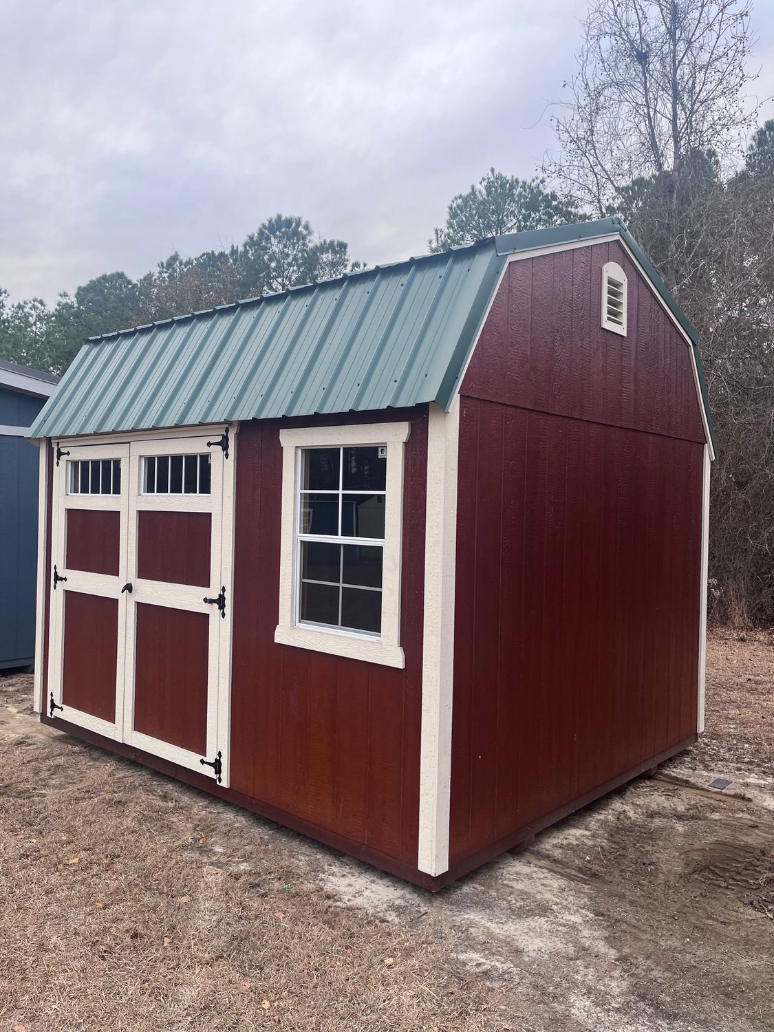 10 x 12 Lofted Barn (Clearance)